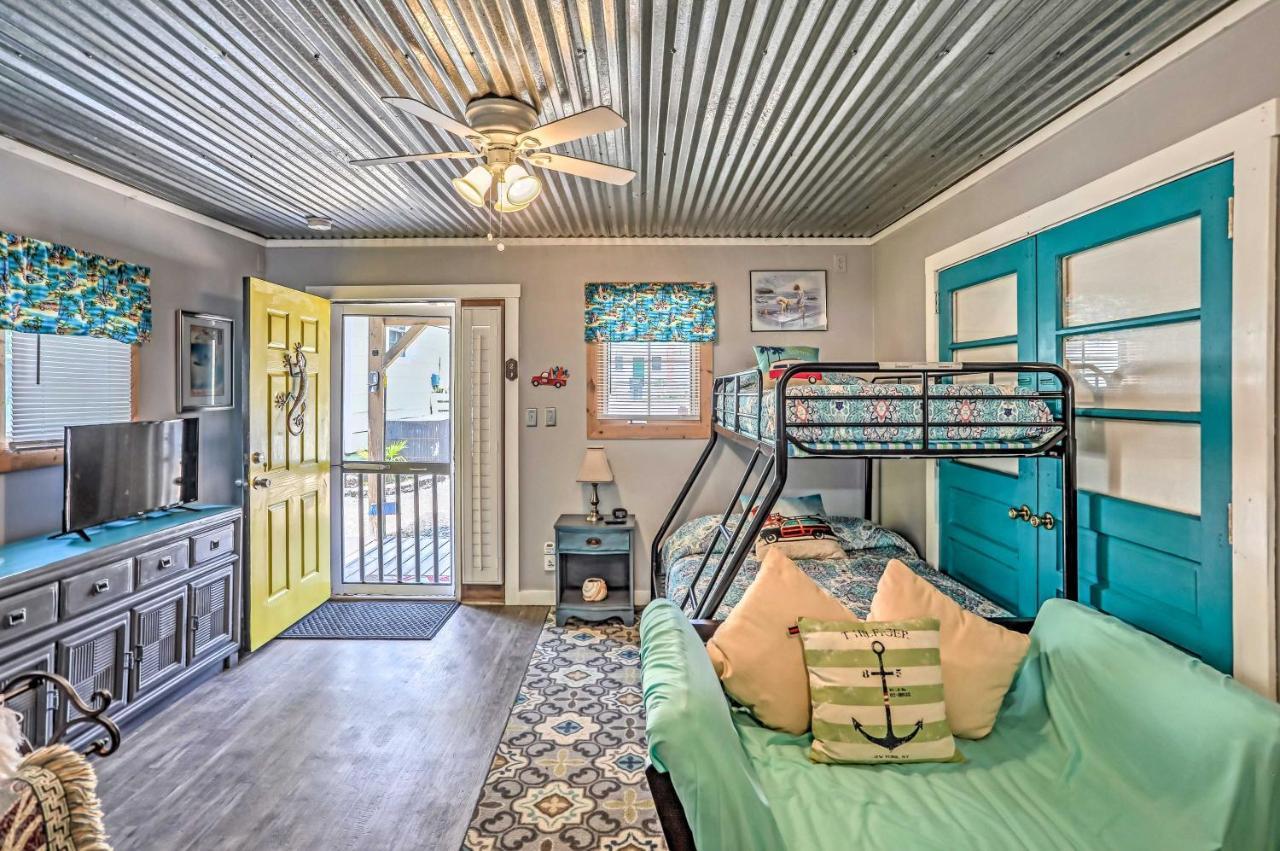 Ocean Isle Beach Studio 1 Mi To Downtown And Pier Exterior photo